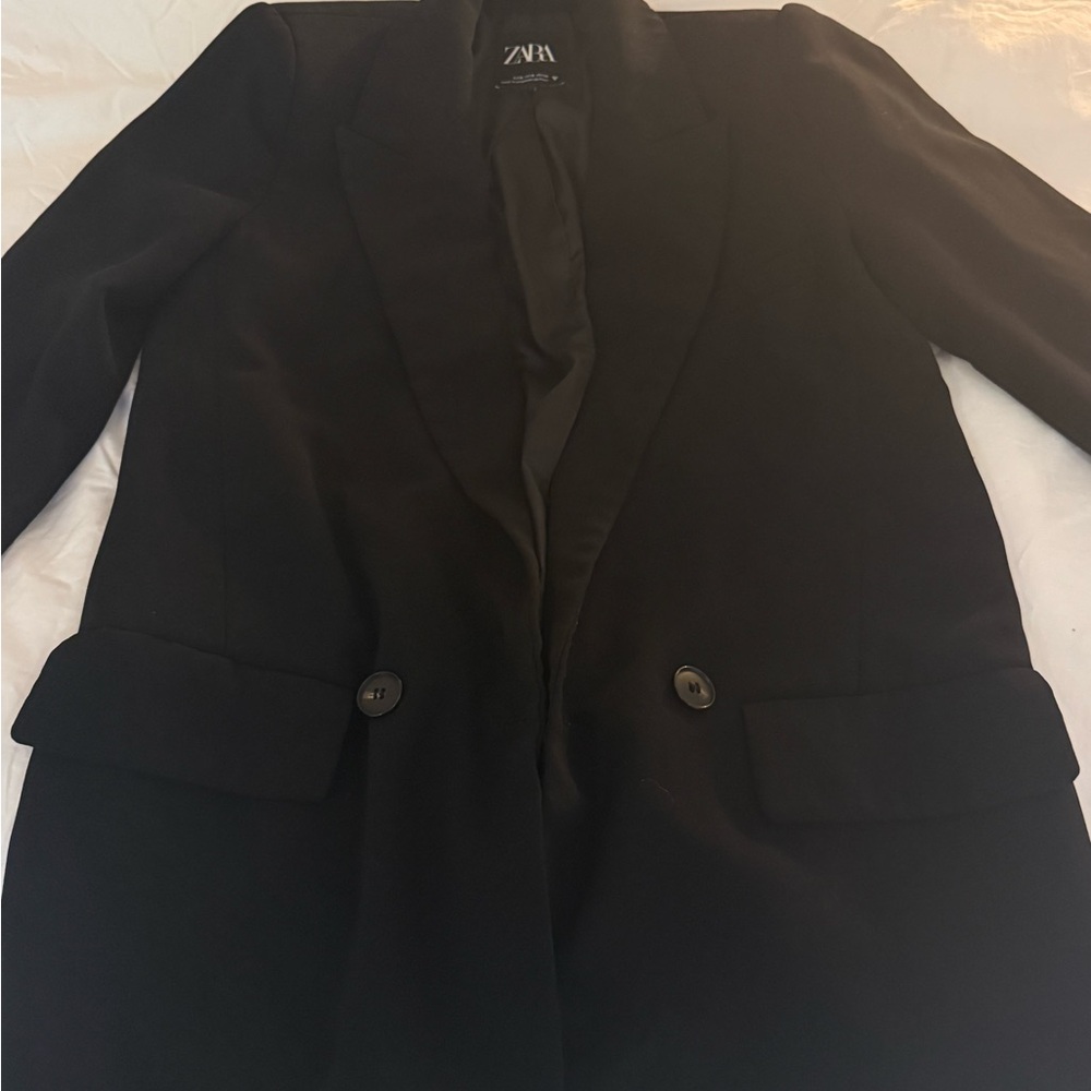 Zara Classic Black Blazer